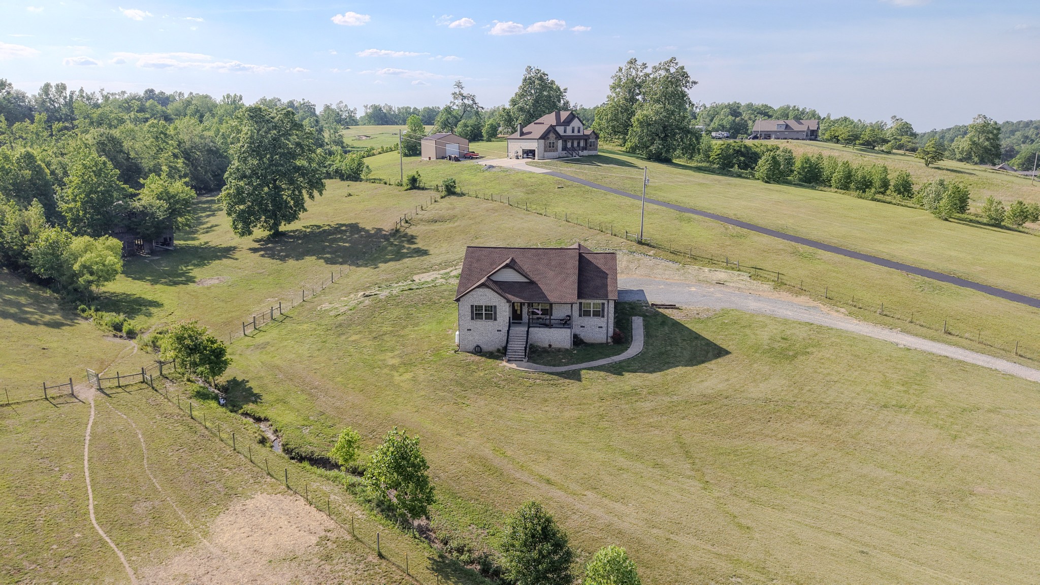 1631A Rock Bridge Road Bethpage TN 37022