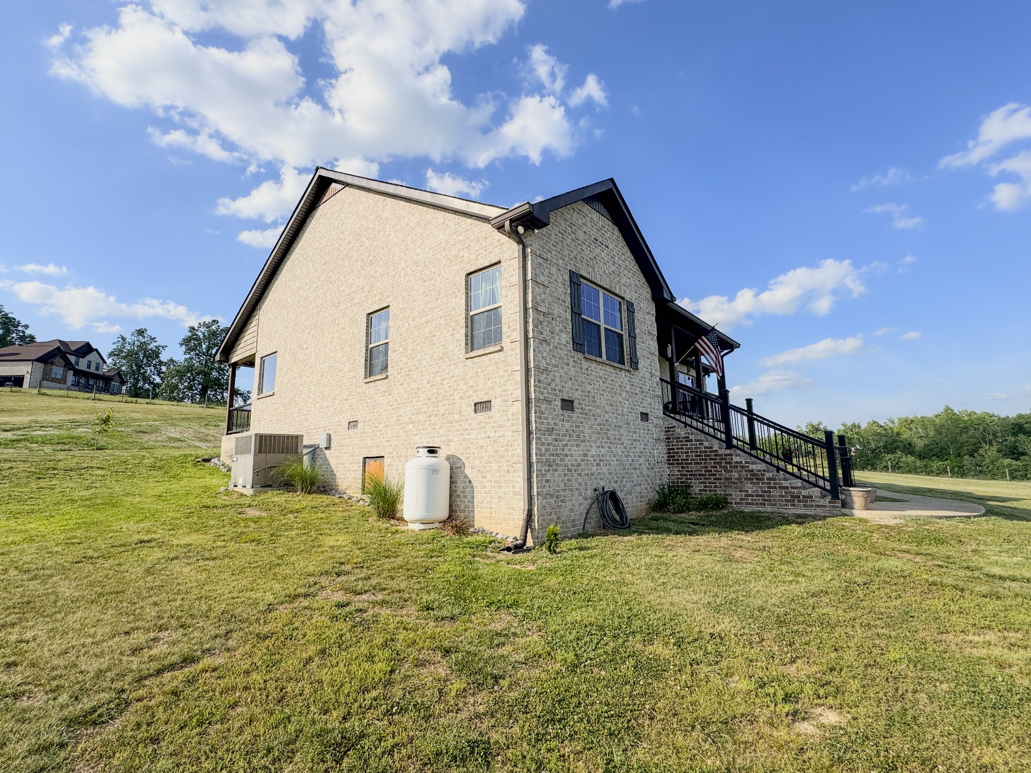 1631A Rock Bridge Road Bethpage TN 37022