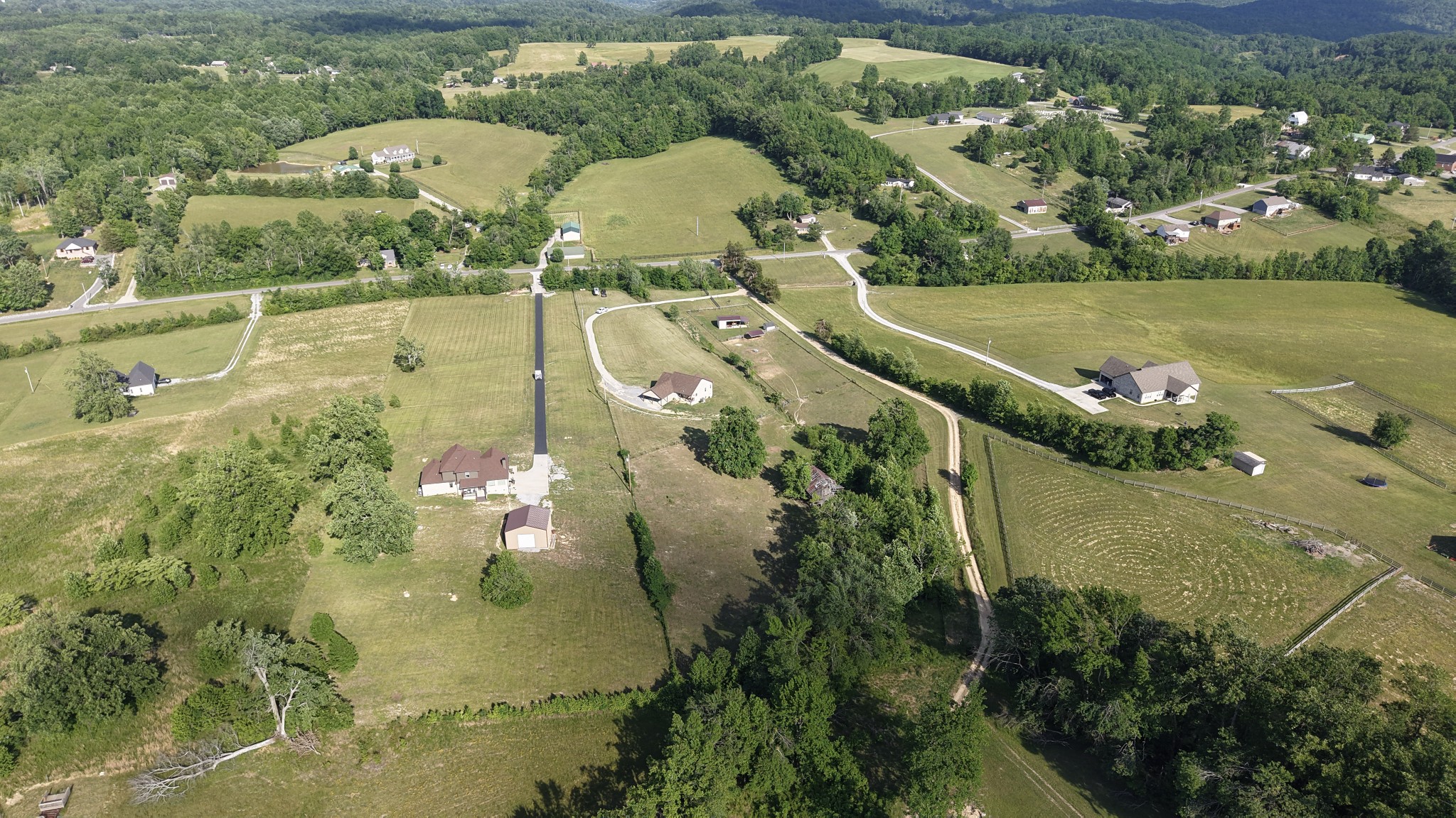 1631A Rock Bridge Road Bethpage TN 37022