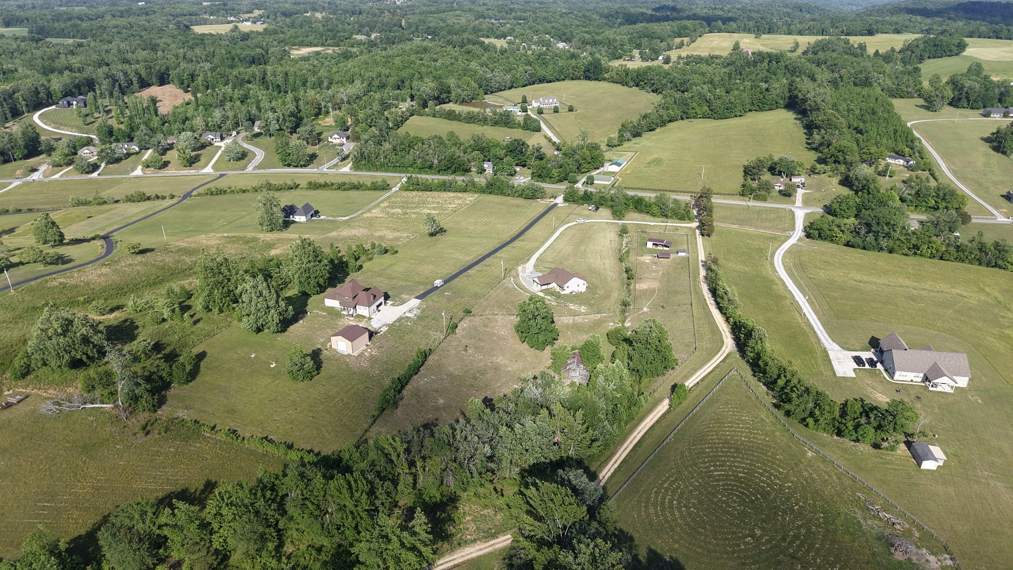 1631A Rock Bridge Road Bethpage TN 37022