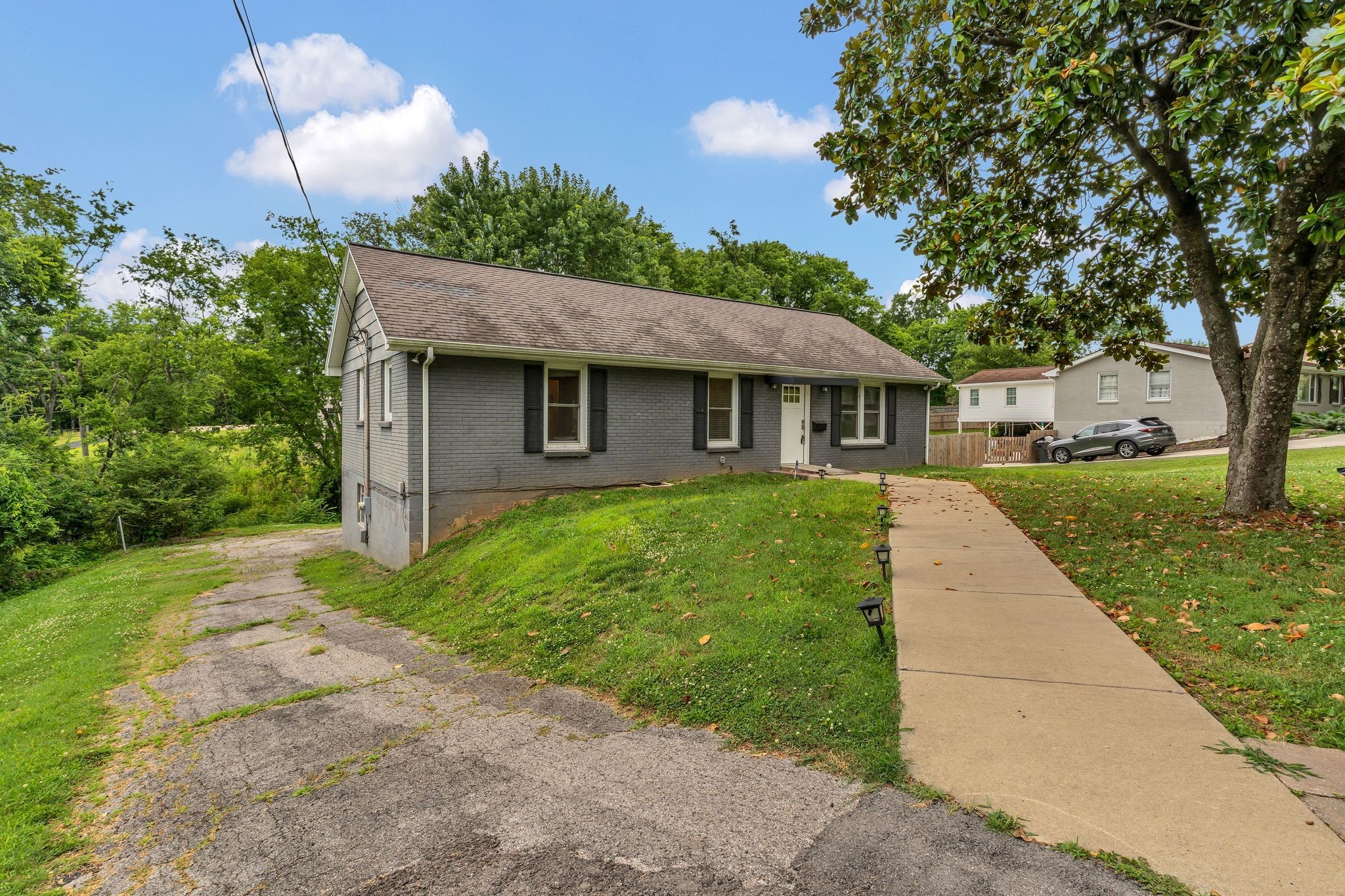 105 Donmond Drive Hendersonville TN 37075