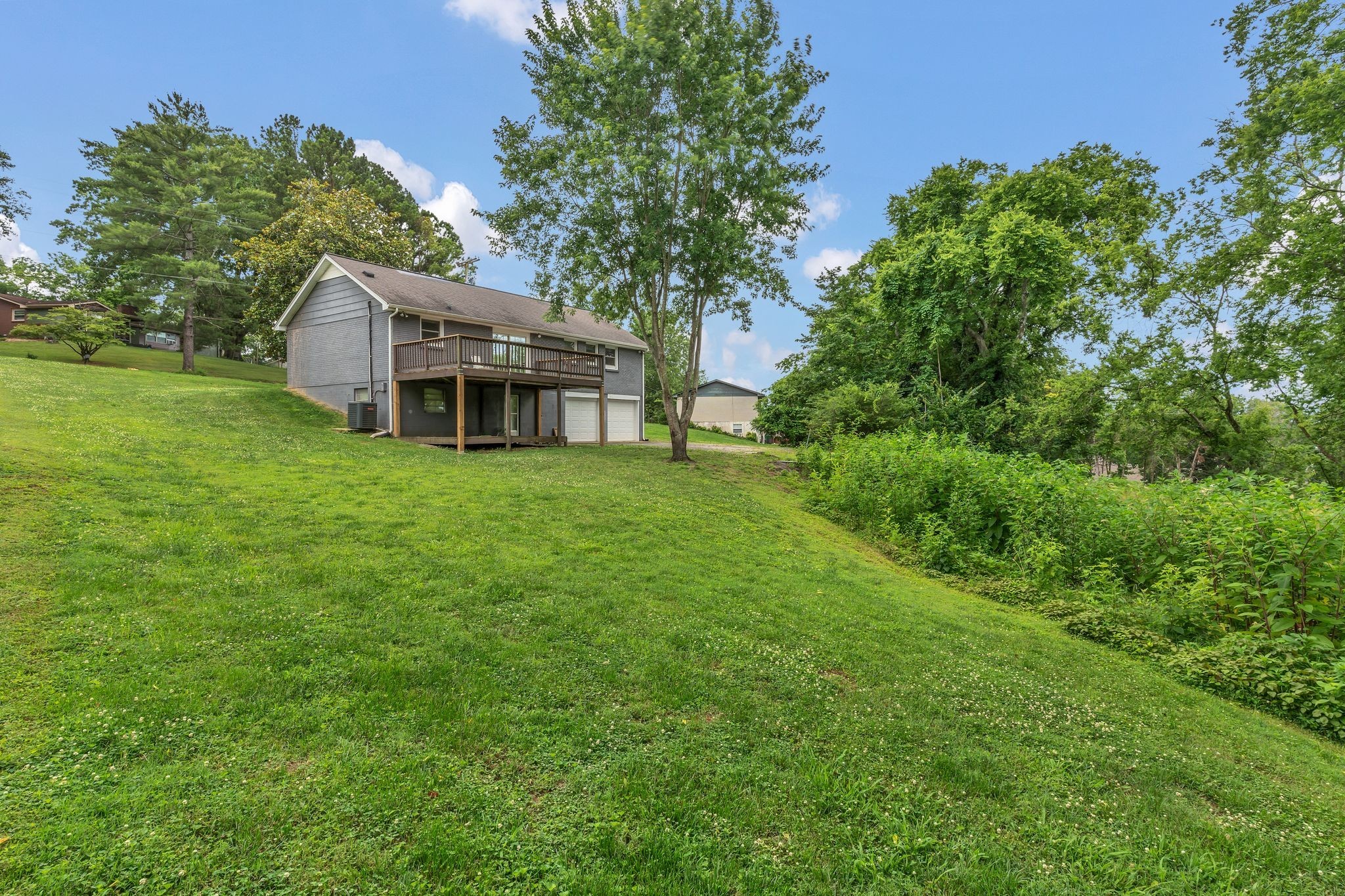 105 Donmond Drive Hendersonville TN 37075