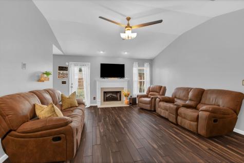 2032 Red Jacket Trace Spring Hill TN 37174