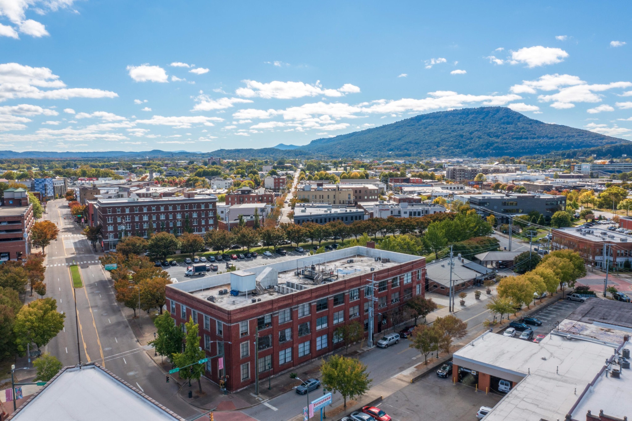 1301 Market Street Chattanooga TN 37402