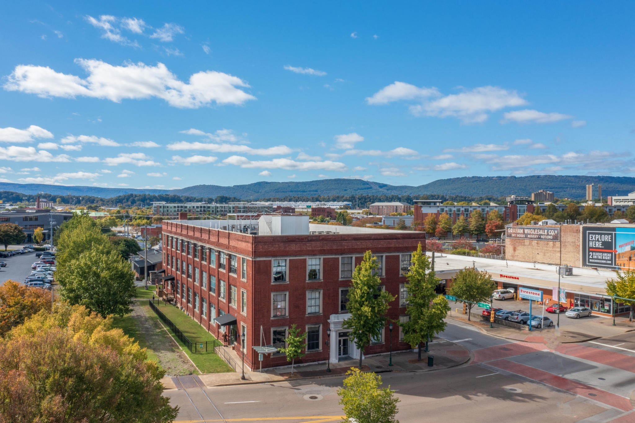 1301 Market Street Chattanooga TN 37402