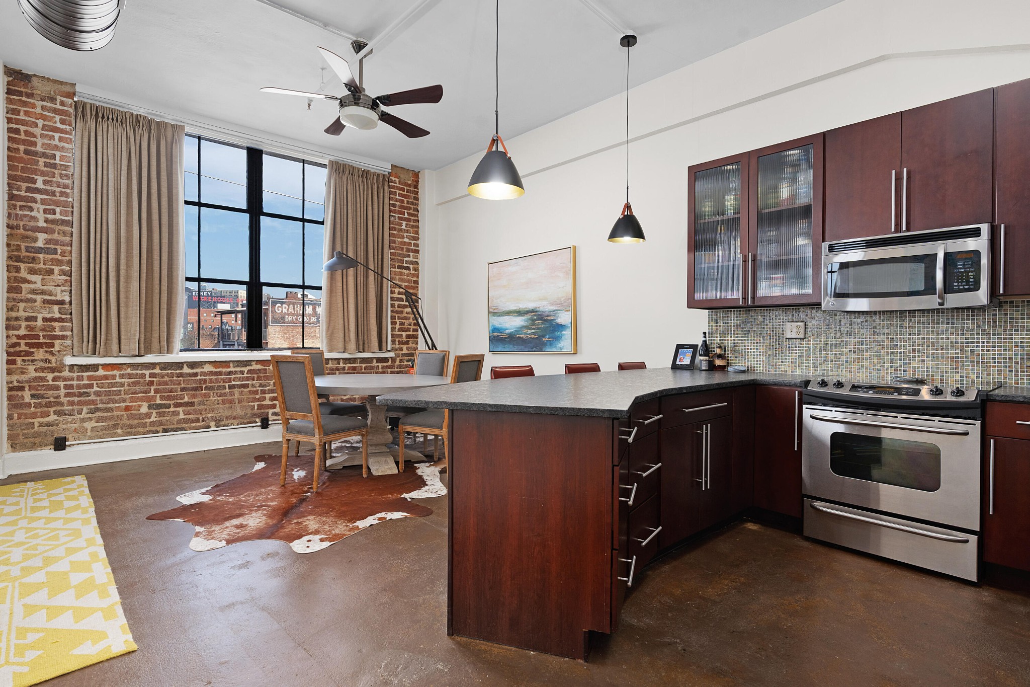 1301 Market Street Chattanooga TN 37402