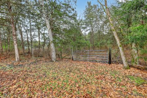5815 Bradyville Road Bradyville TN 37026