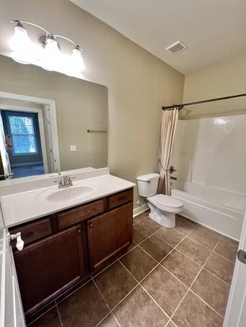 128 Village Circle Lebanon TN 37087