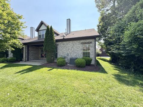 128 Village Circle Lebanon TN 37087