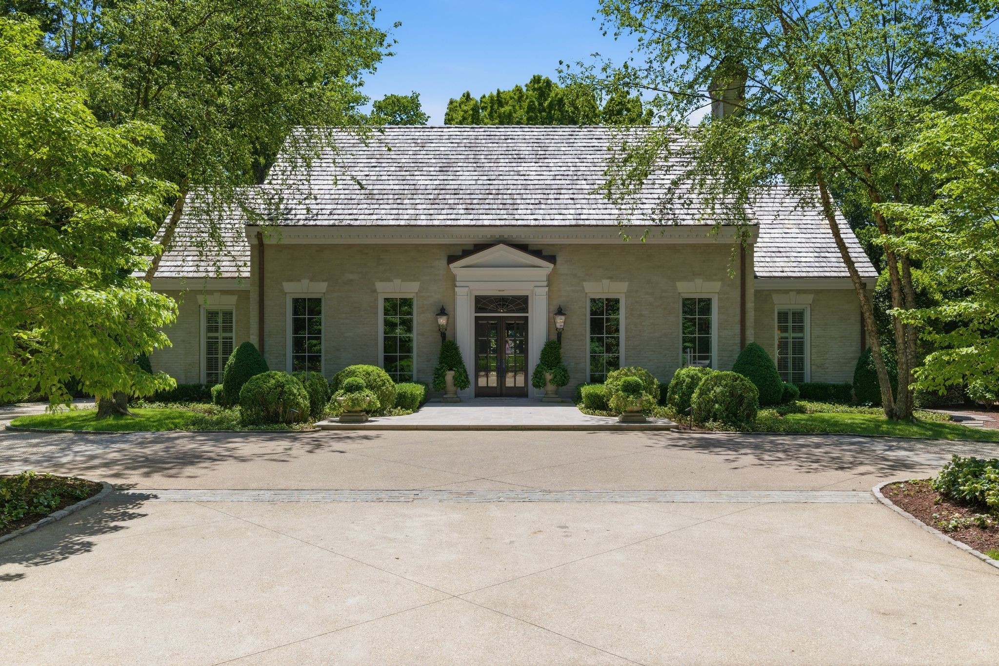 3701 Woodlawn Drive Nashville TN 37215
