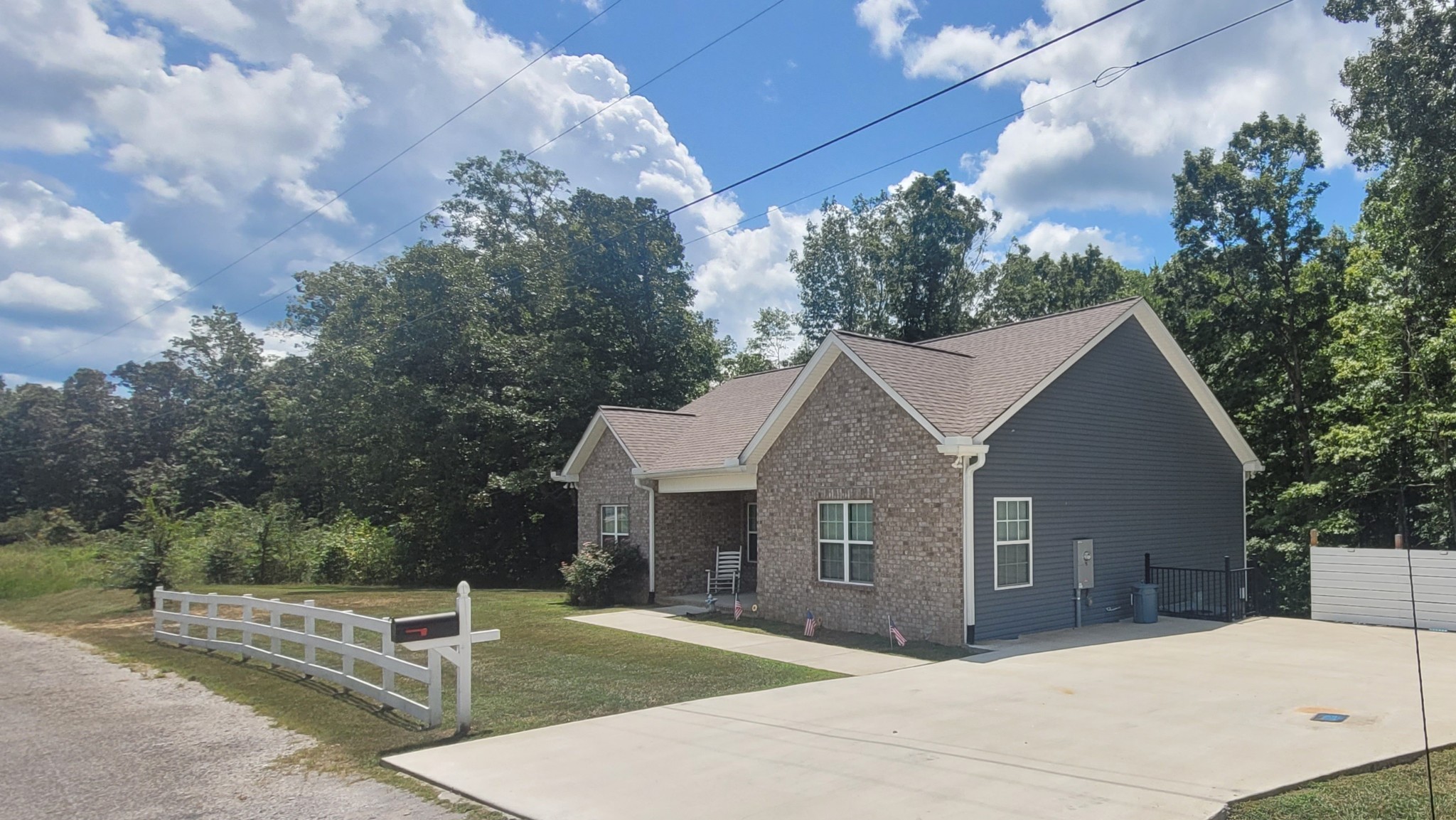 30034 Piper Drive Bon Aqua TN 37025