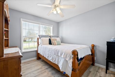 3680 S Naples Court Clarksville TN 37040