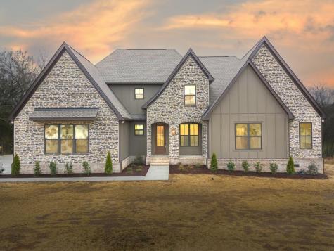 25 Sarah Court Columbia TN 38401