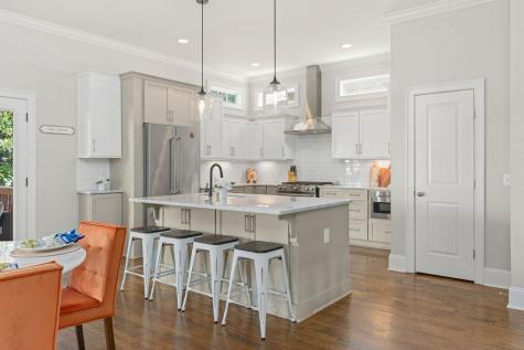 1820 10th Ave, S Nashville TN 37203