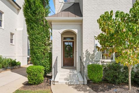 1820 10th Ave, S Nashville TN 37203