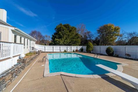 123 Stonewall Drive Hendersonville TN 37075