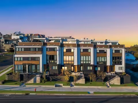 3218 Charlotte Avenue Nashville TN 37209