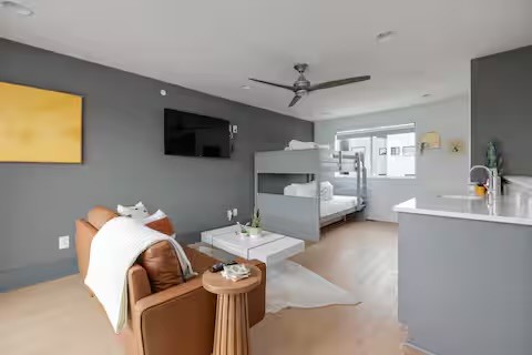 3218 Charlotte Avenue Nashville TN 37209