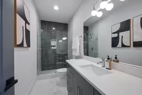 3218 Charlotte Avenue Nashville TN 37209