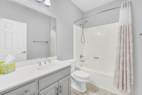 445 Country Club Court Clarksville TN 37043