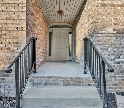 445 Country Club Court Clarksville TN 37043