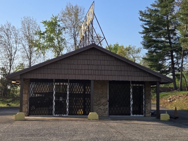 4 Lealand Drive Clarksville TN 37042