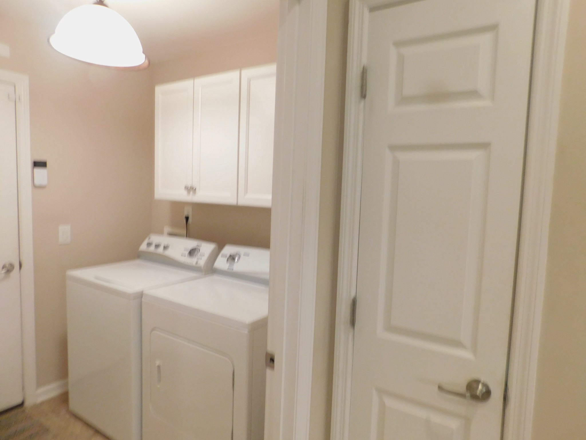 825 Browns Lane Gallatin TN 37066