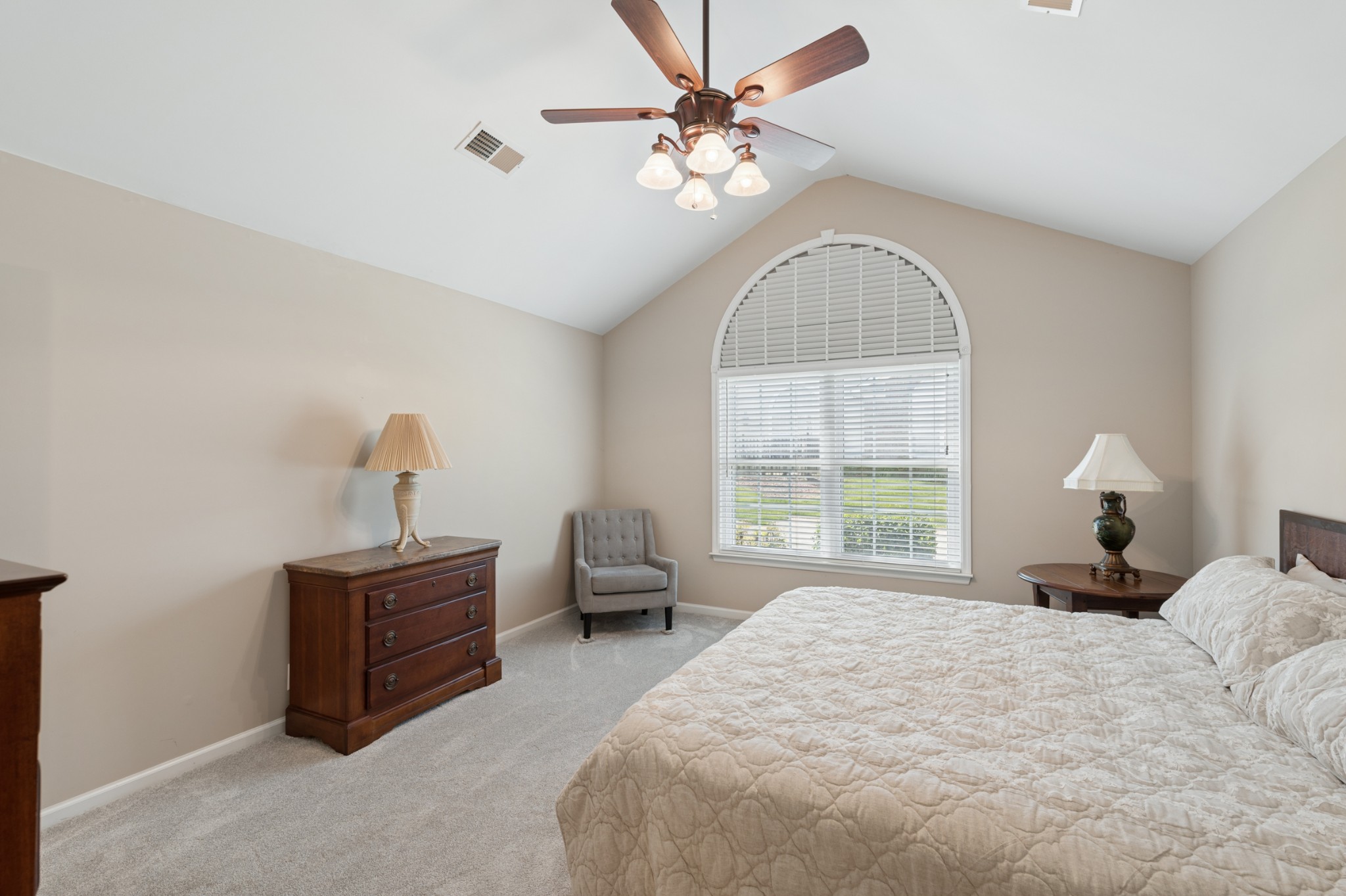 825 Browns Lane Gallatin TN 37066