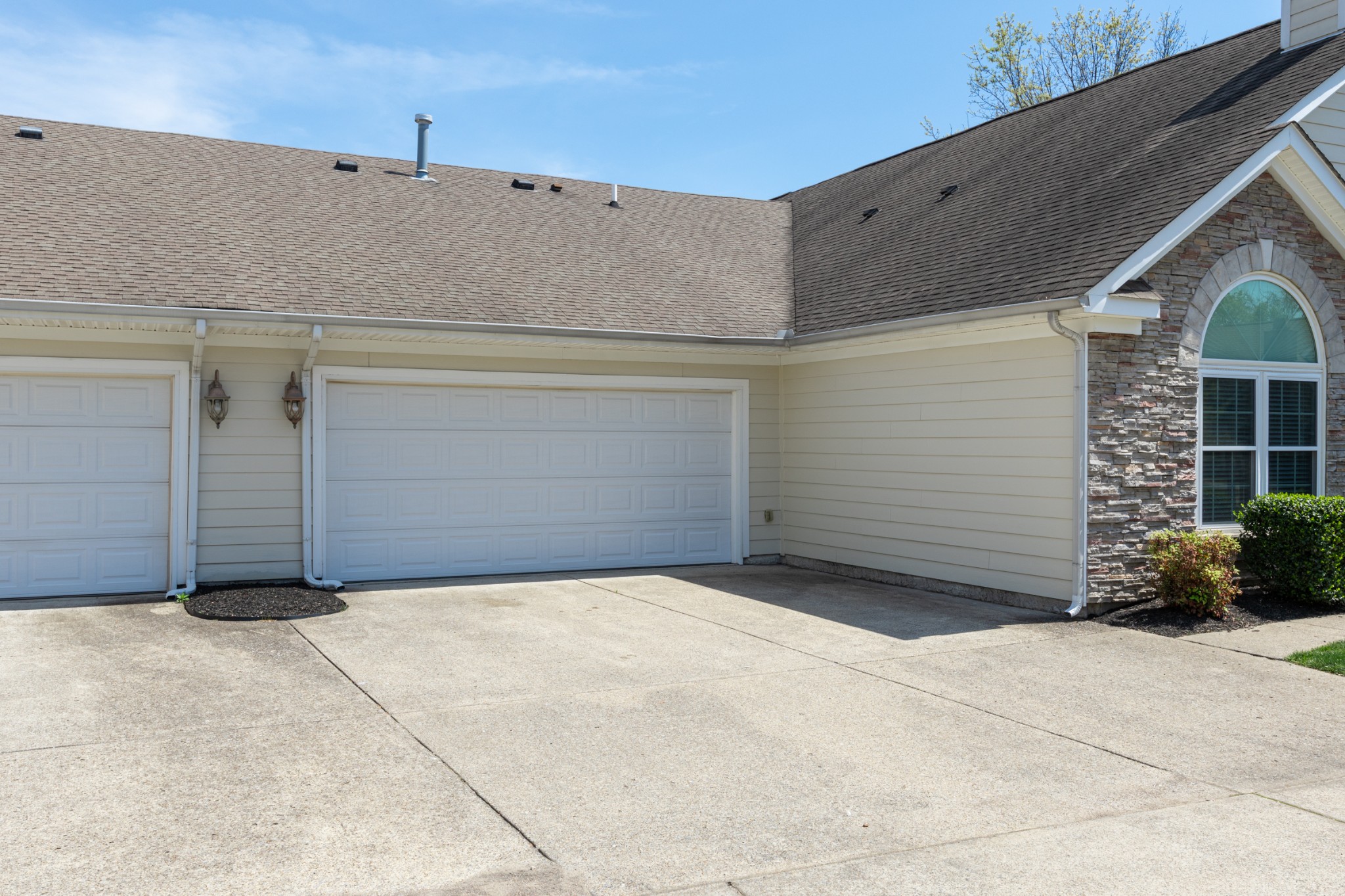 825 Browns Lane Gallatin TN 37066