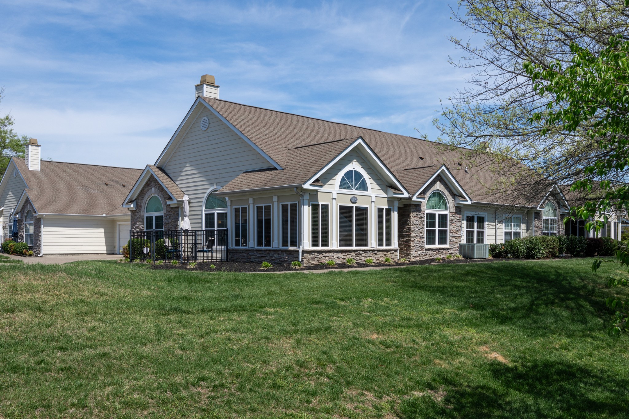 825 Browns Lane Gallatin TN 37066
