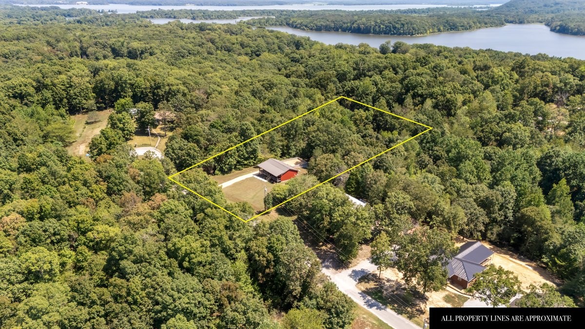 366 Connie Lynn Drive Camden TN 38320