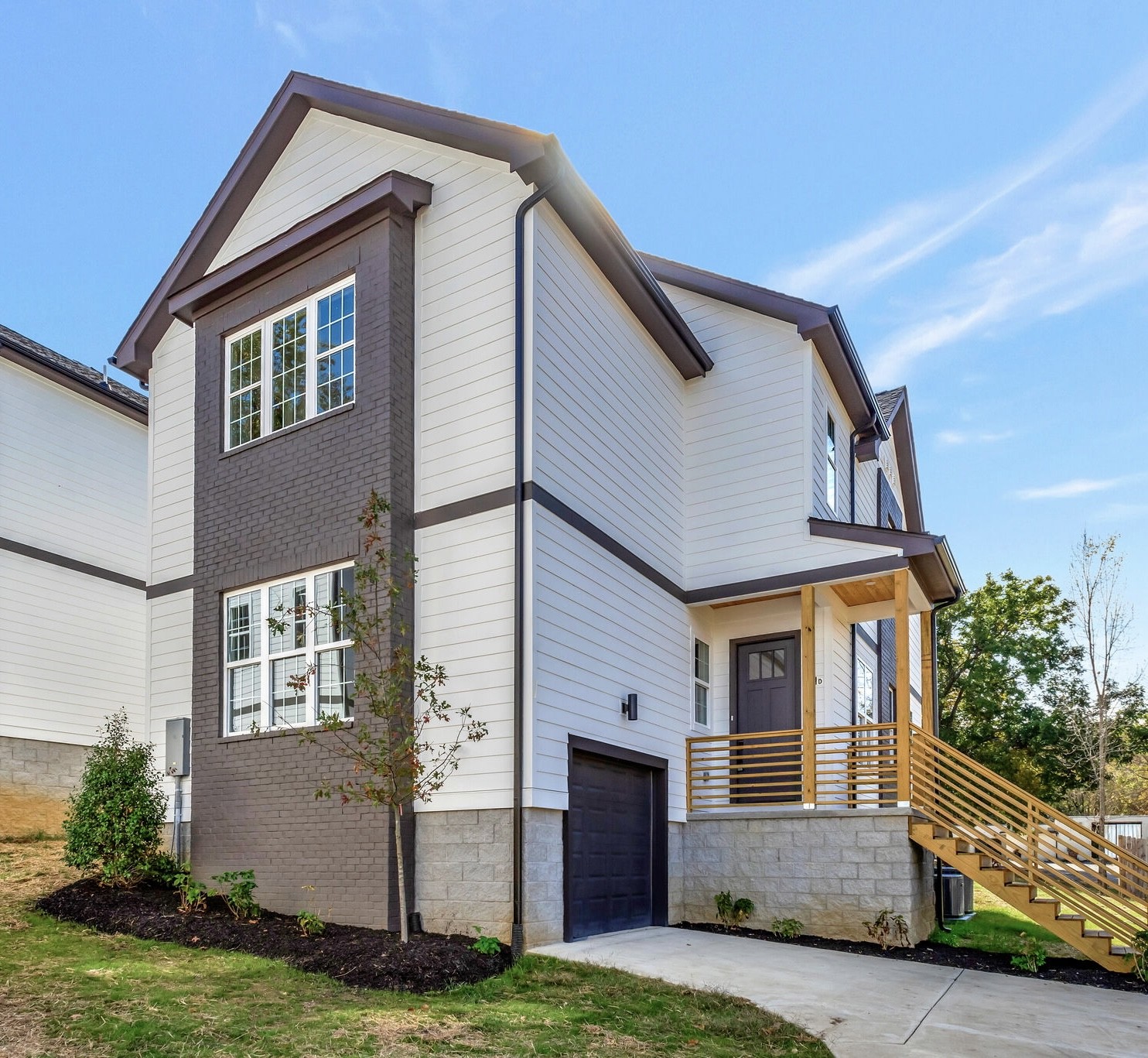 811d Watts Lane Nashville TN 37209