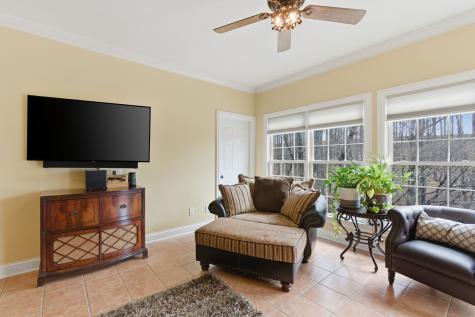 1902 Palmer Drive Springfield TN 37172