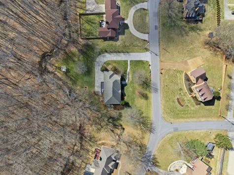 1902 Palmer Drive Springfield TN 37172