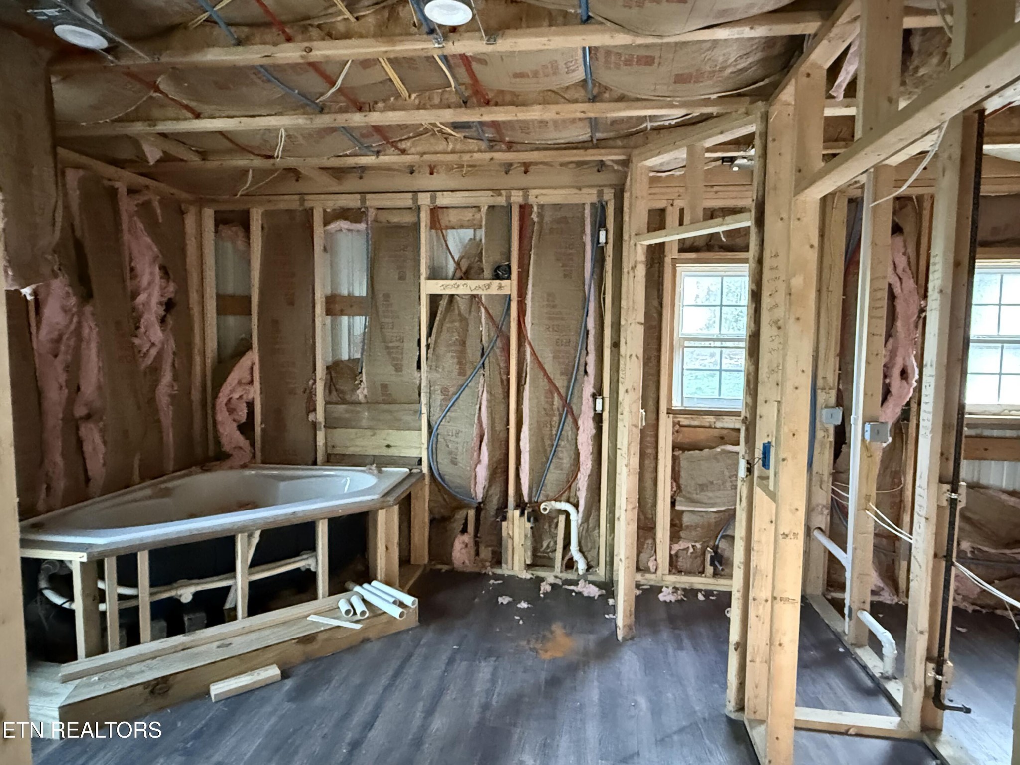 223 Crouch Branch Lane Allardt TN 38504