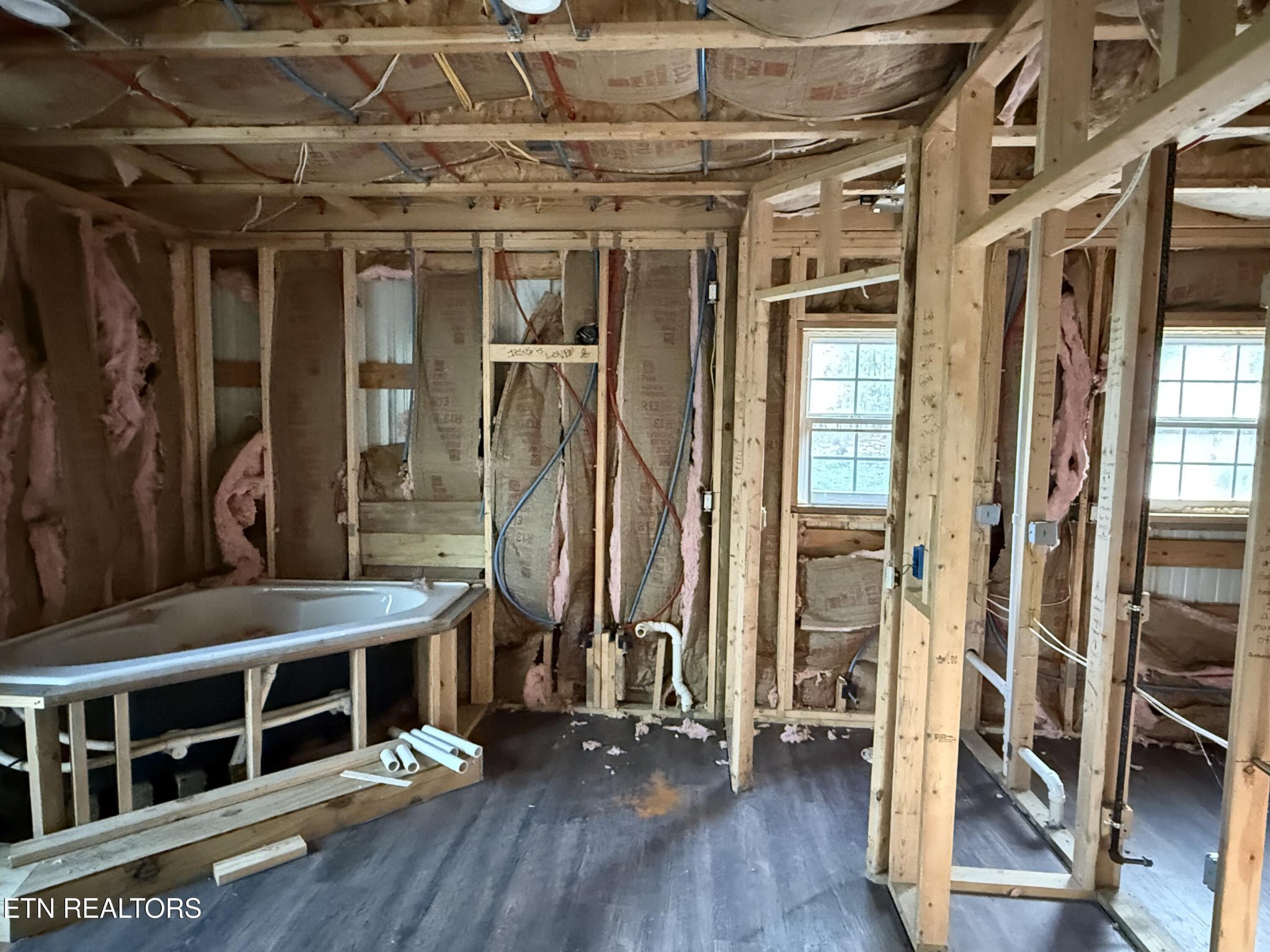 223 Crouch Branch Lane Allardt TN 38504