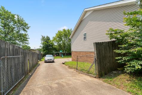 1328 Meredith Way Clarksville TN 37042