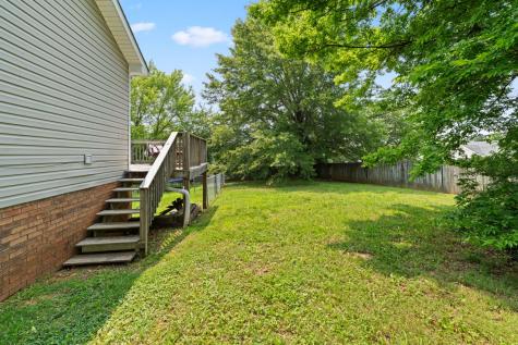 1328 Meredith Way Clarksville TN 37042