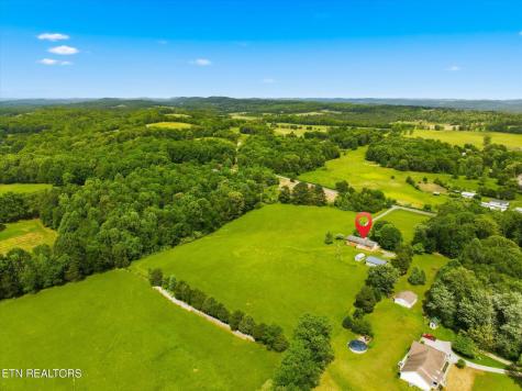 179 County Road 212 Athens TN 37303