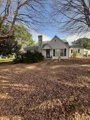 1040 Parkers Chapel Road Portland TN 37148