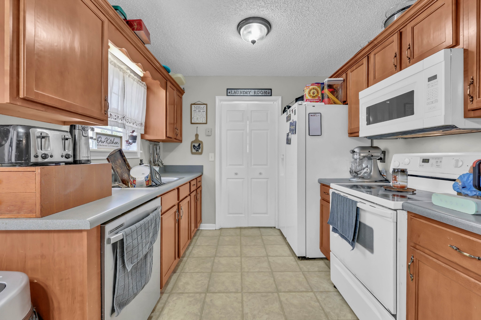 1664 Cedar Springs Circle Clarksville TN 37042