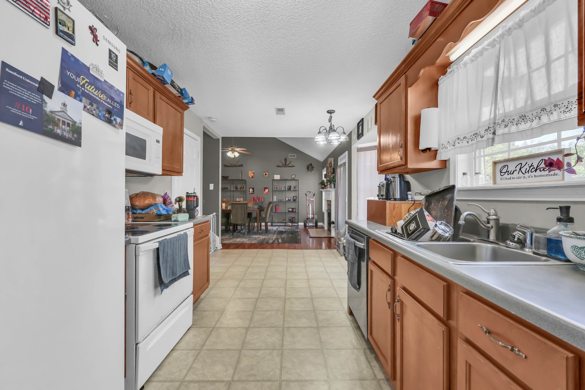 1664 Cedar Springs Circle Clarksville TN 37042