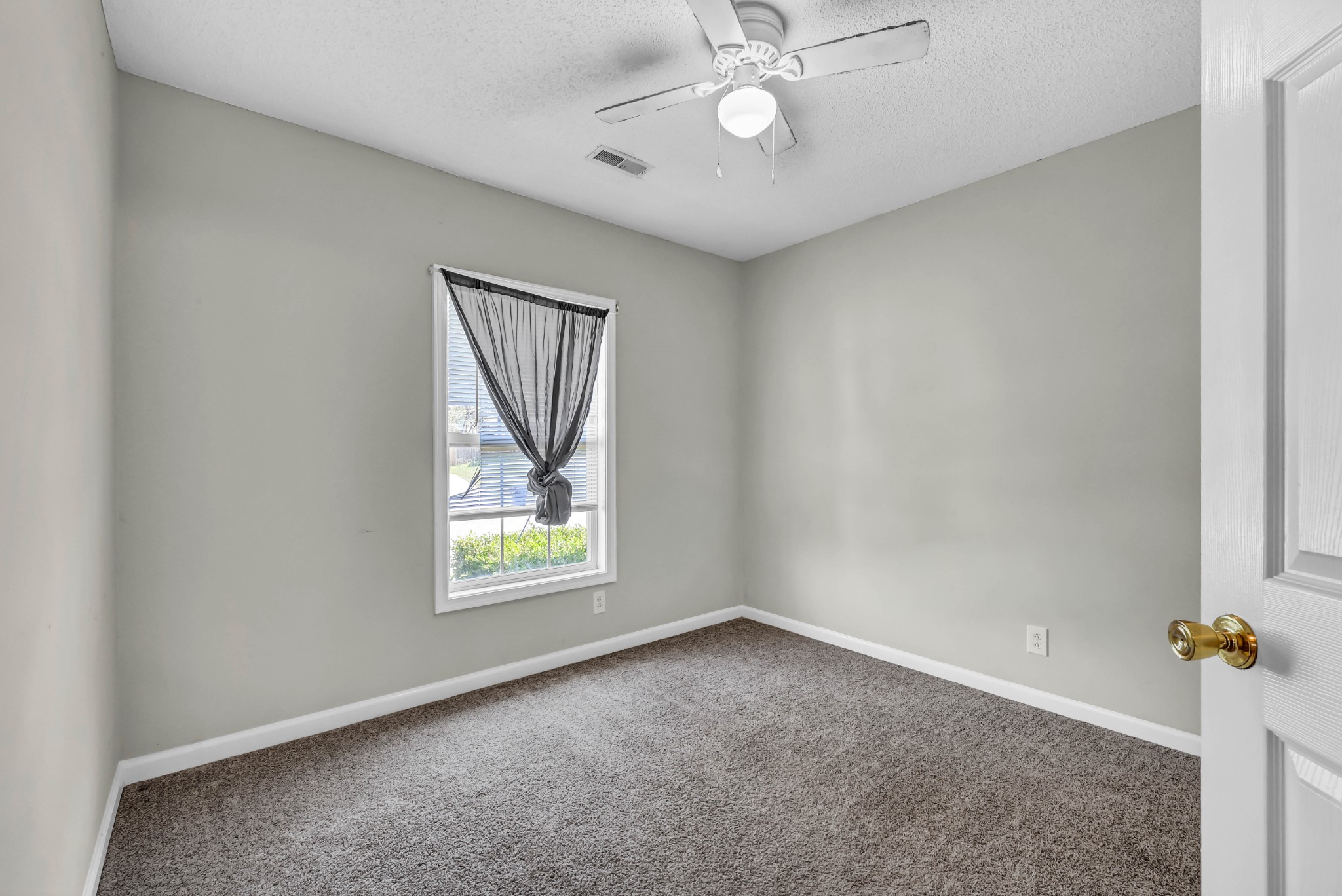 1664 Cedar Springs Circle Clarksville TN 37042