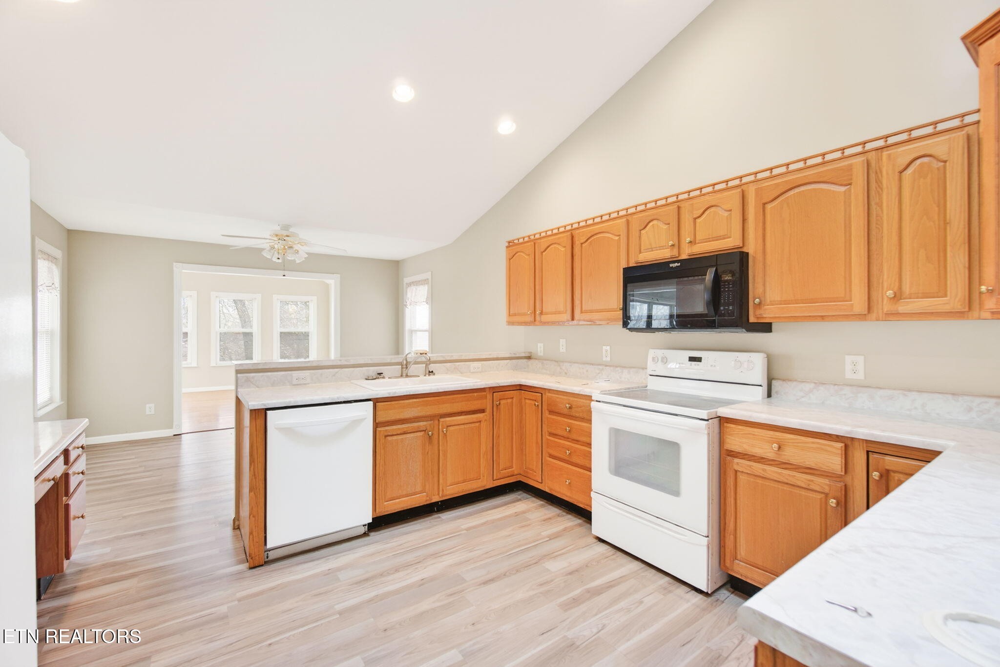 183 Trentwood Drive Crossville TN 38558
