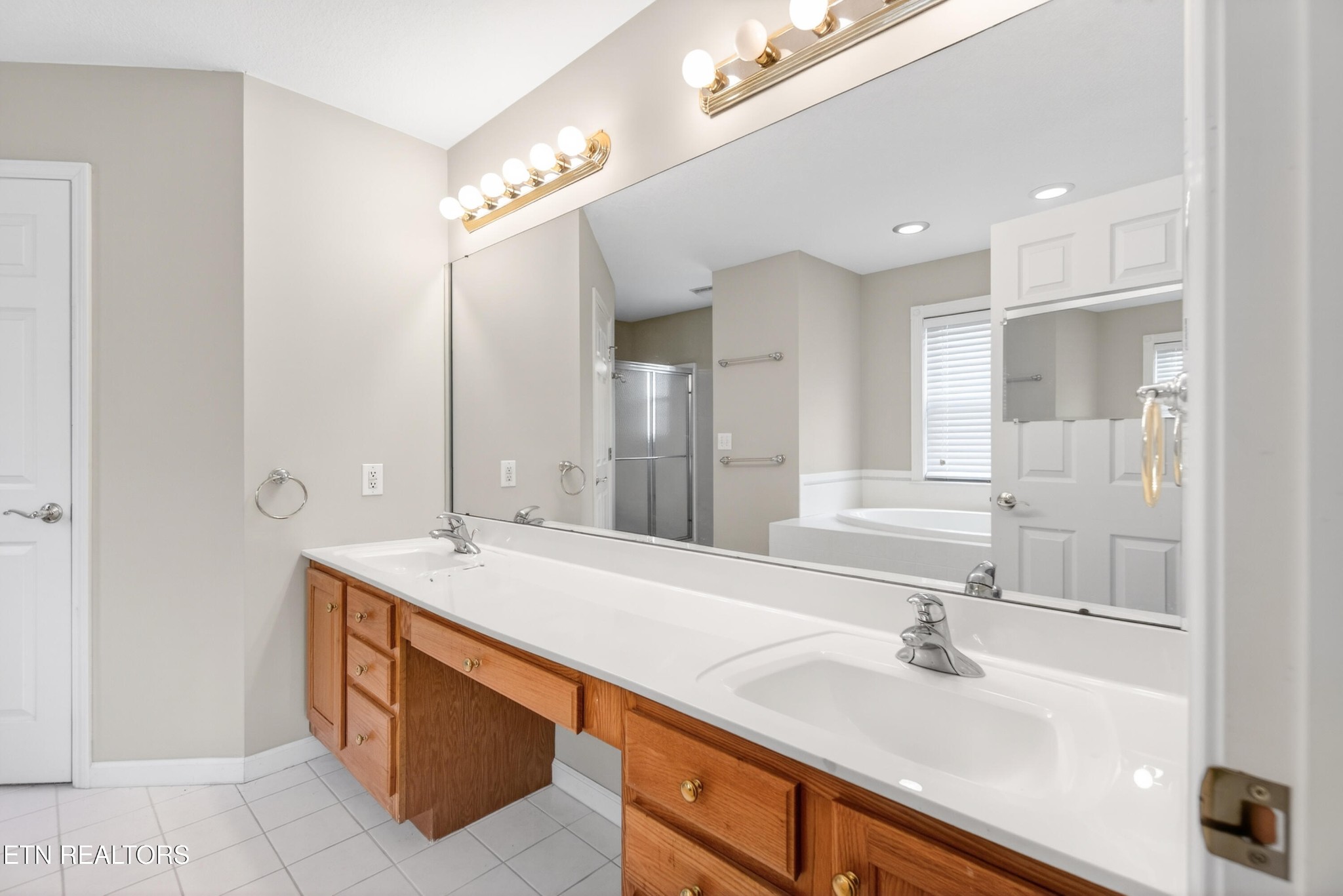 183 Trentwood Drive Crossville TN 38558