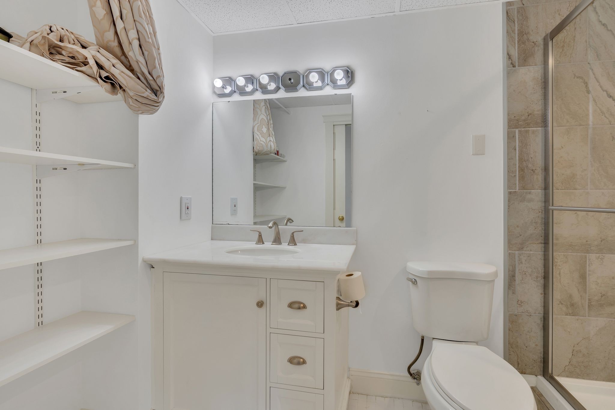 6666 Brookmont Terrace Nashville TN 37205