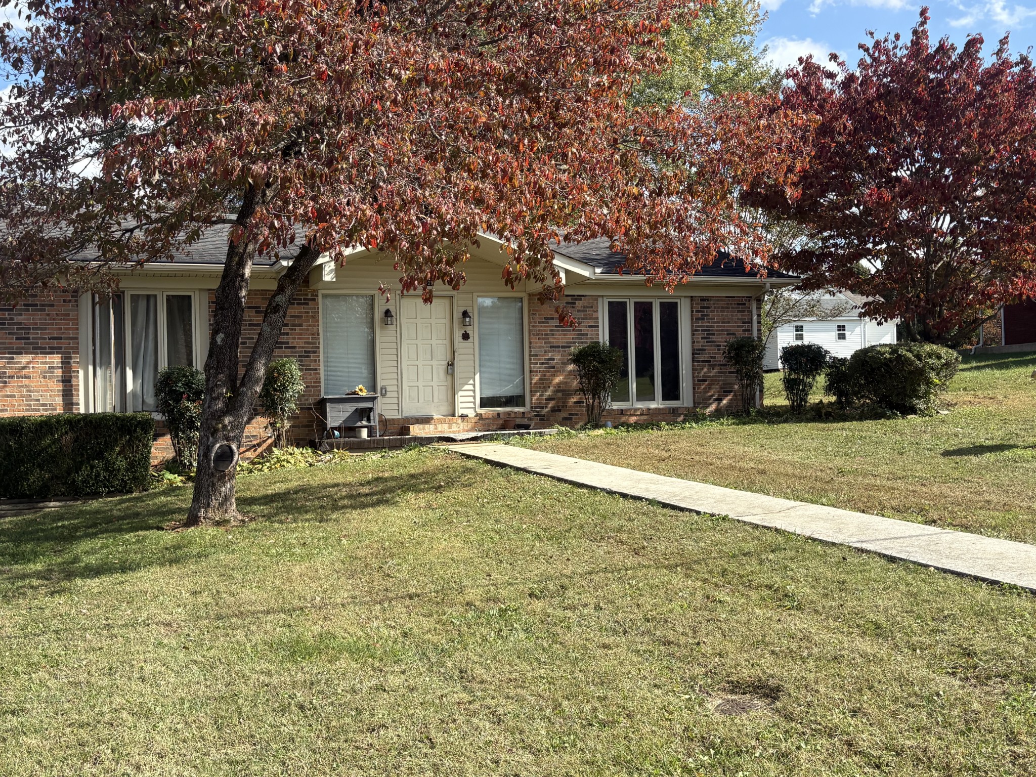 128 N Turner Drive Sparta TN 38583