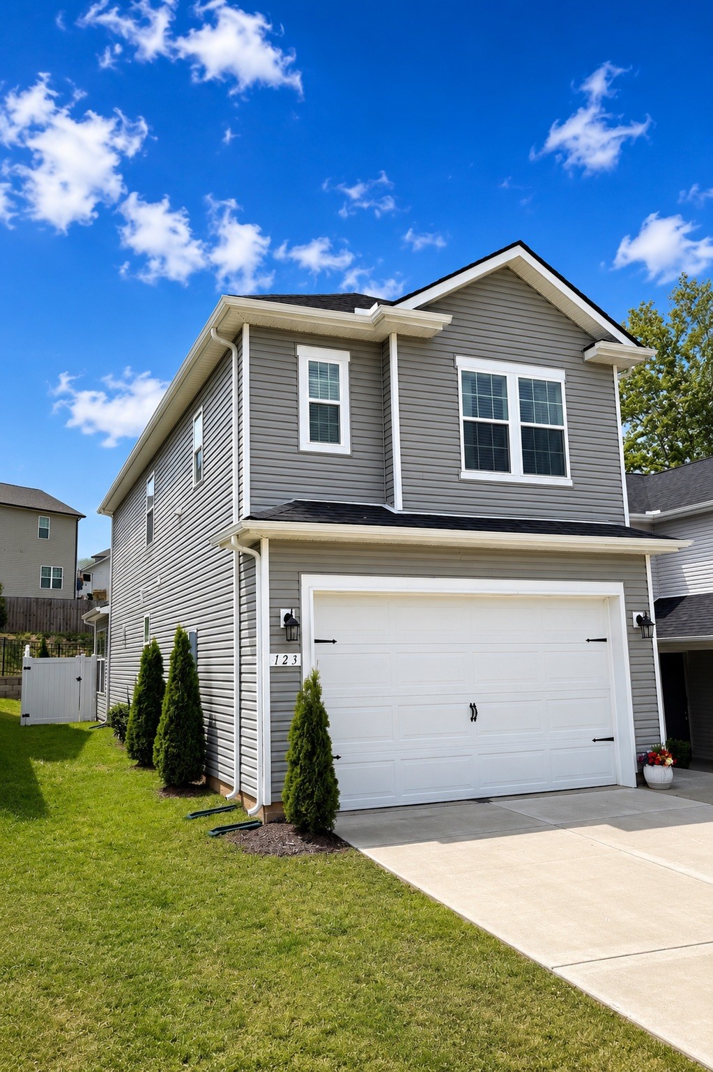 123 Timber Crest Trail White Bluff TN 37187