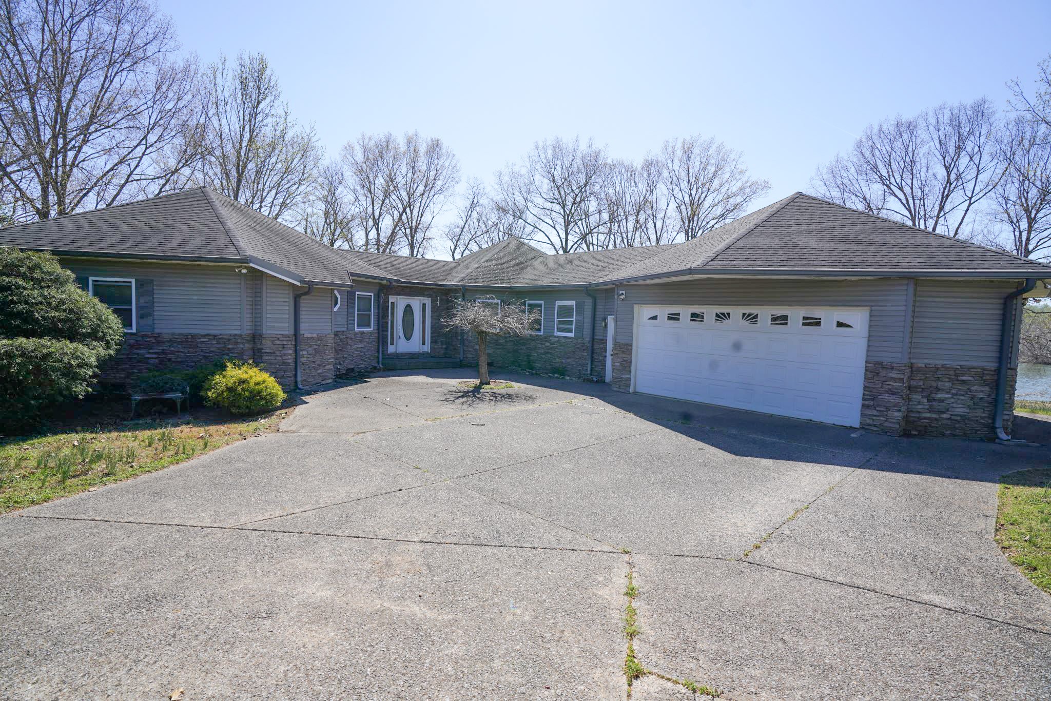 165 Cedar Point Road Bumpus Mills TN 37028