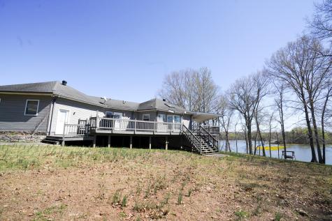 165 Cedar Point Road Bumpus Mills TN 37028